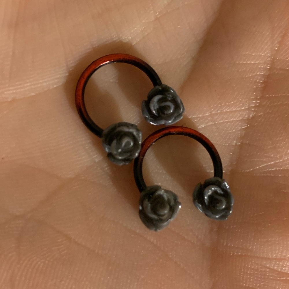 Rose earrings